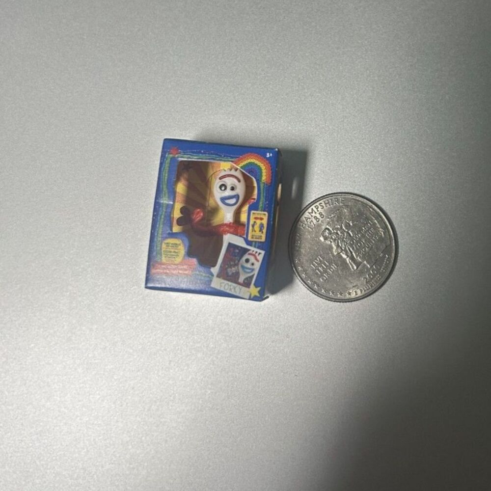 Zuru 5 Surprise Disney Mini Brands Collectible Figure Forky Toy Story